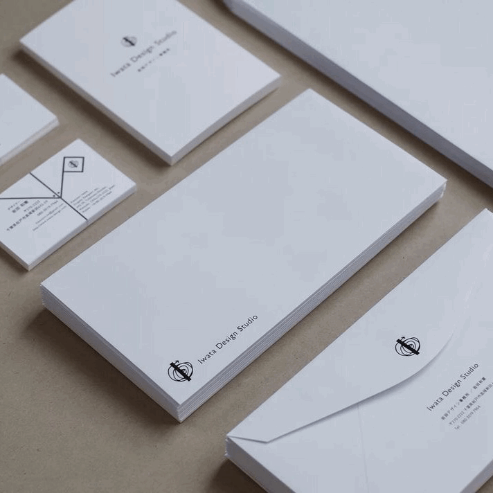 Дизайнерские конверты с печатью